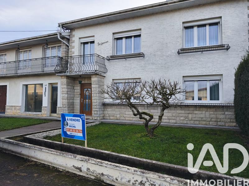 Maison - 233 m² - 7 pièces