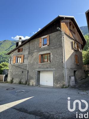Maison - 156 m² - 5 pièces