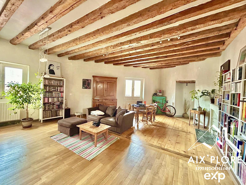 Appartement - 149 m² - 5 pièces