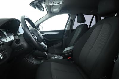 Bmw X1 sDrive18i Dkg7 140 ch