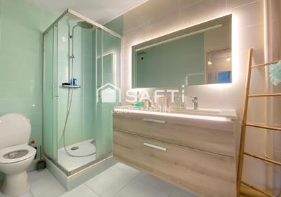 Appartement - 80 m² - 4 pièces