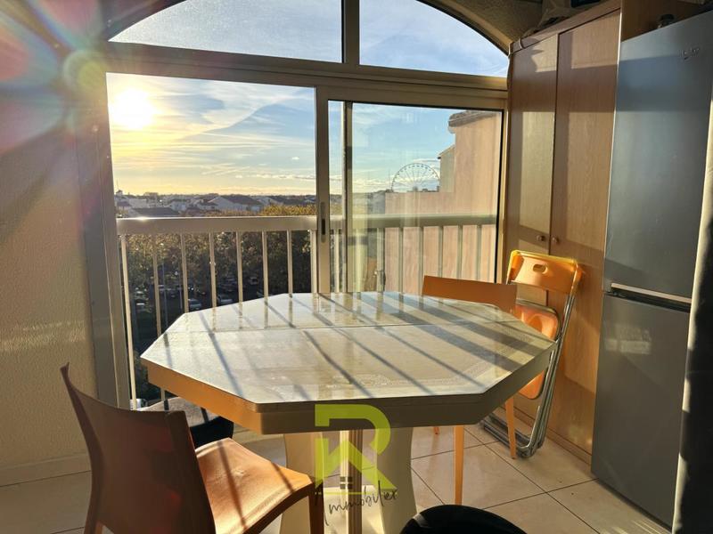 Studio - 25 m² - 1 pièce