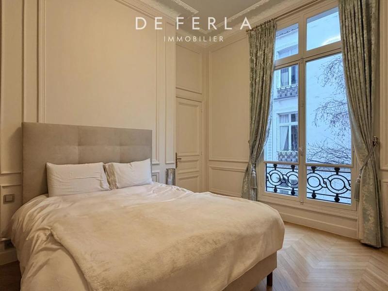 Appartement - 105 m² - 4 pièces