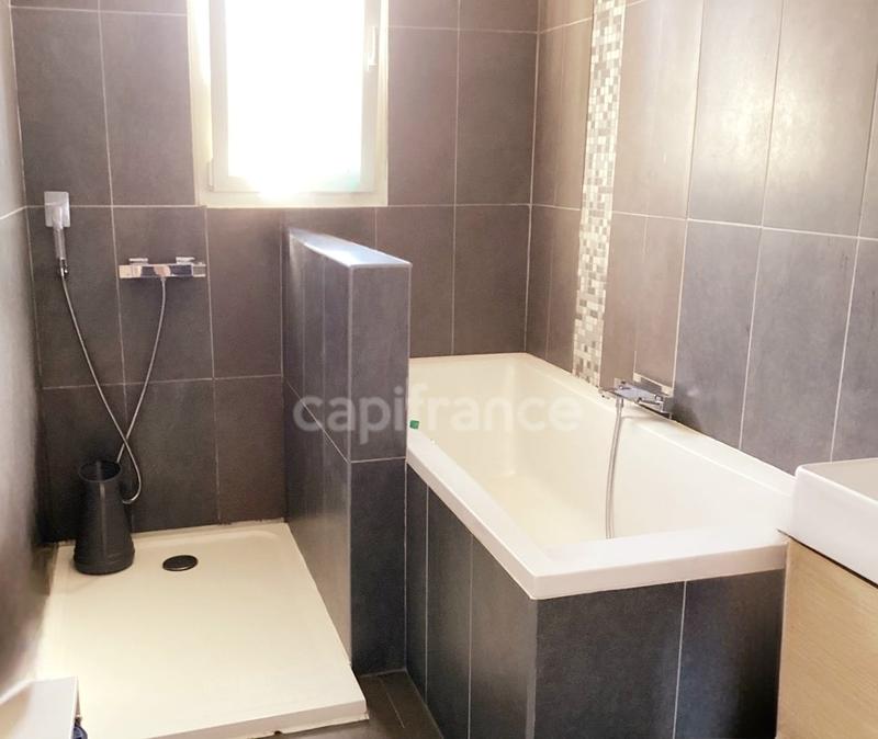 Villa - 172 m² - 7 pièces