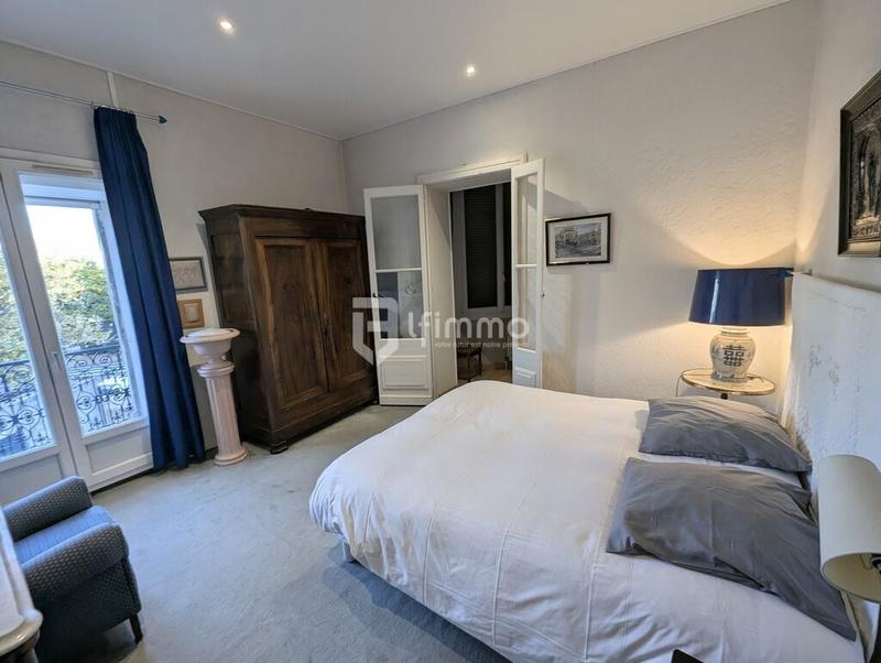 Maison - 167 m² - 7 pièces