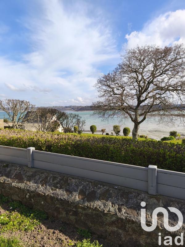 Maison - 180 m² - 10 pièces