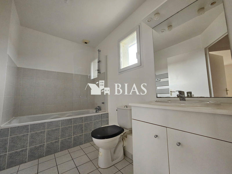 Maison - 106 m² - 5 pièces