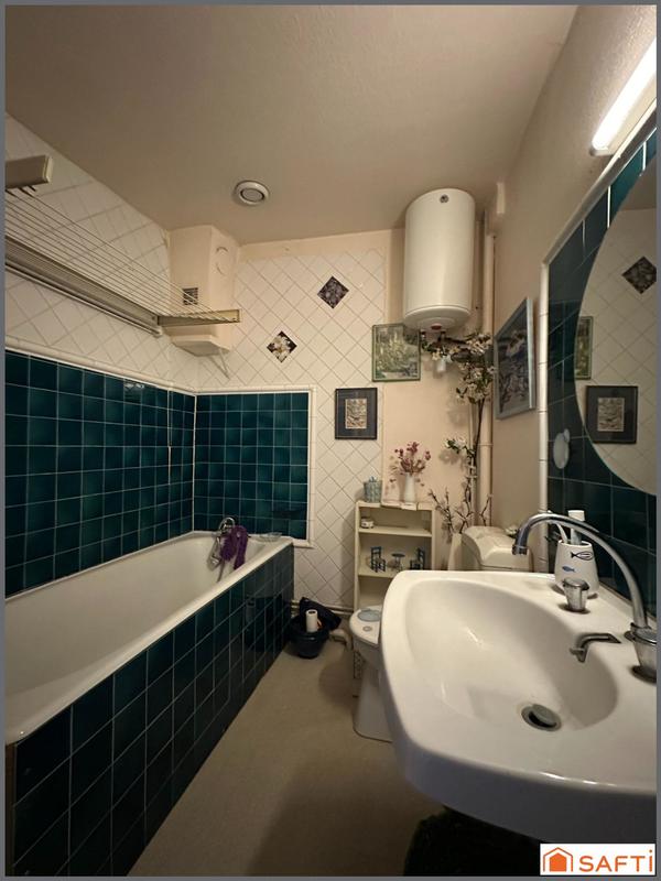 Appartement - 184 m² - 5 pièces