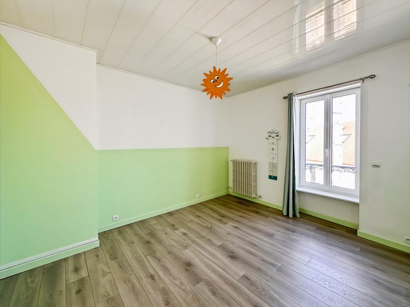 Maison - 190 m² - 7 pièces