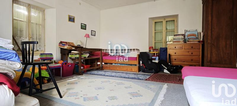 Maison - 228 m² - 7 pièces