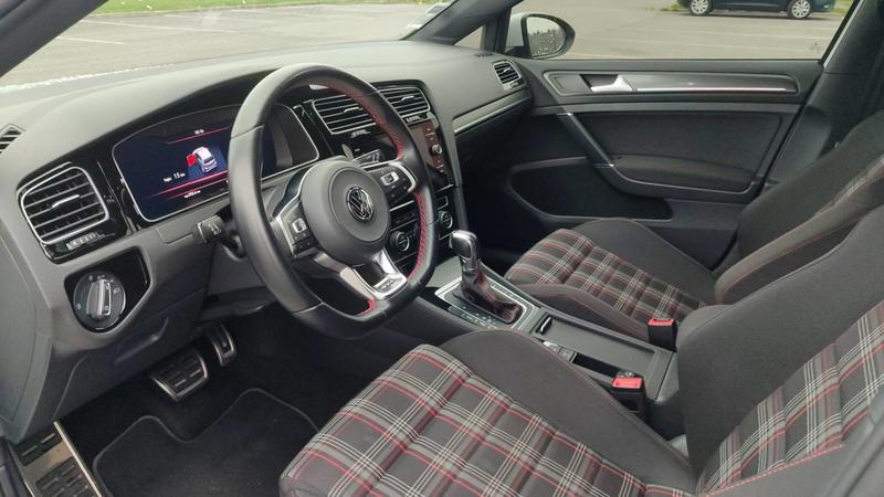 Volkswagen Golf 2 Tfsi 245 Dsg7 Gti Performance