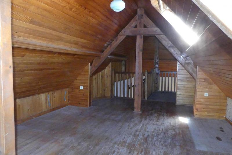 Maison traditionnelle - 95 m² - 4 pièces