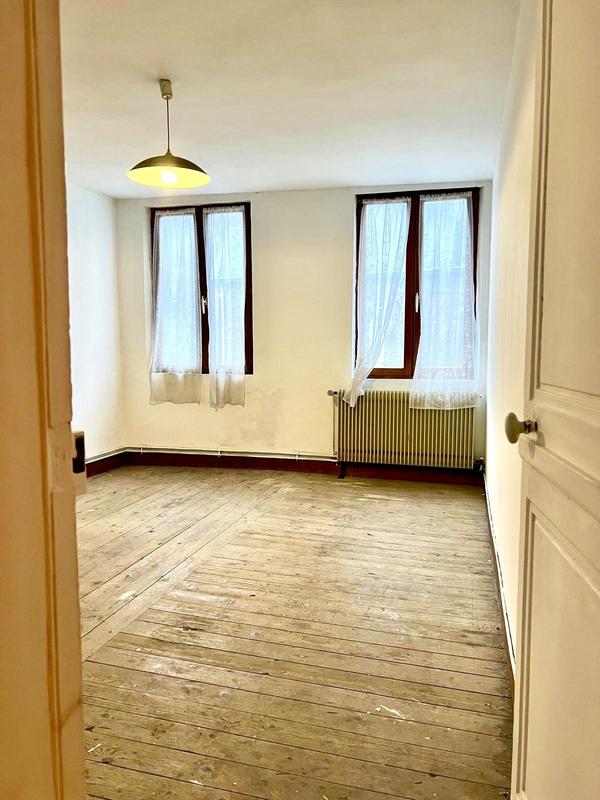 Maison - 130 m² - 7 pièces