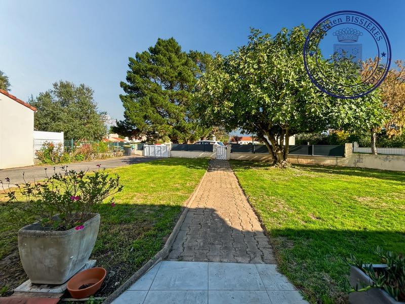 Maison - 114 m² - 8 pièces