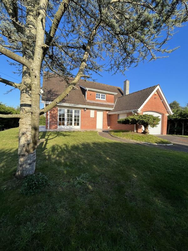 Maison traditionnelle - 120 m² - 4 pièces