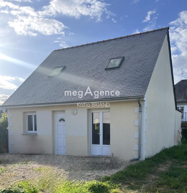 Maison traditionnelle - 98 m² - 5 pièces