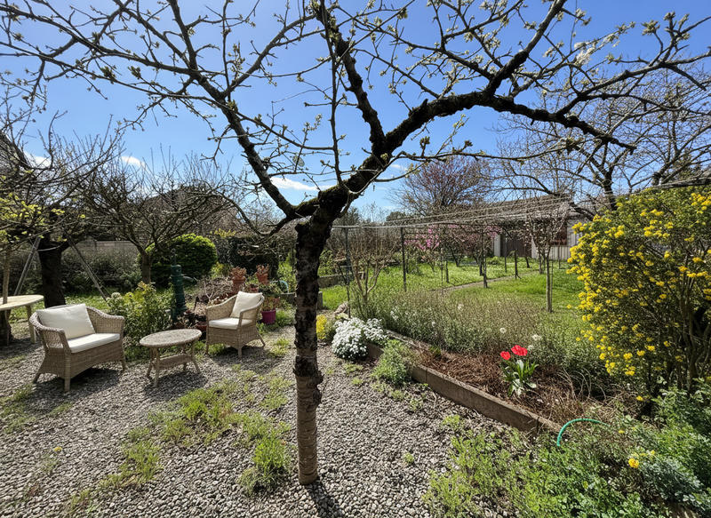 Maison - 180 m² - 8 pièces