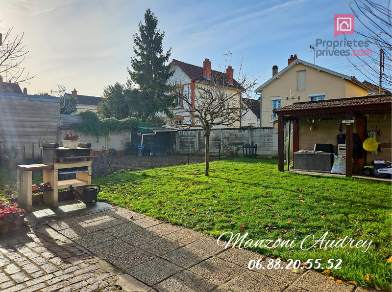 Maison - 96 m² - 5 pièces