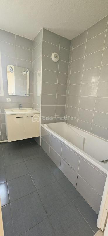 Appartement - 76 m² - 4 pièces