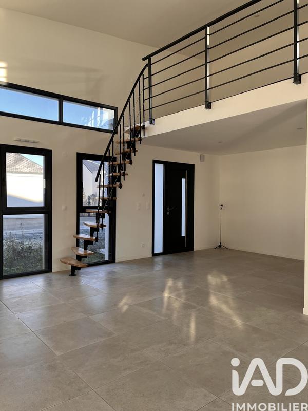 Maison - 185 m² - 7 pièces