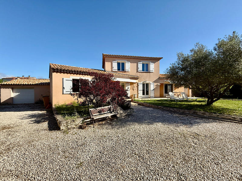 Maison - 170 m² - 6 pièces