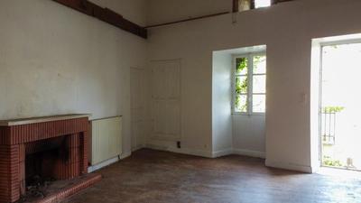 Maison de village - 184 m² - 7 pièces