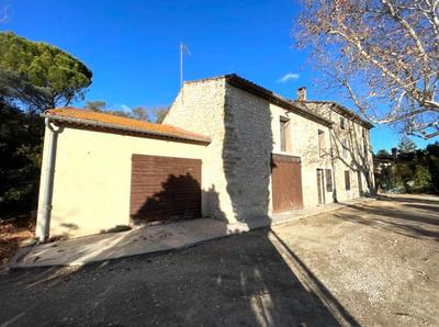 Appartement - 98 m² - 3 pièces