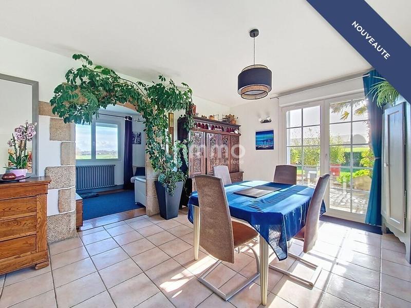 Maison - 140 m² - 6 pièces