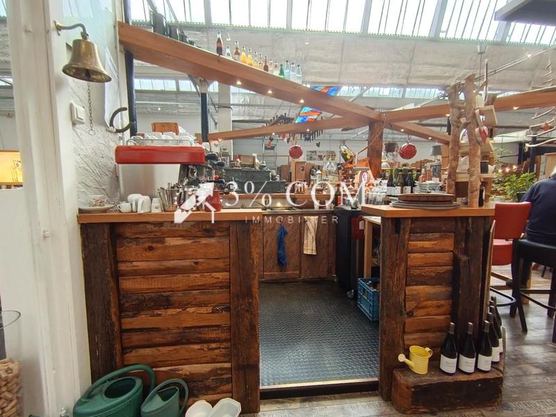 Immeuble - 1 220 m²