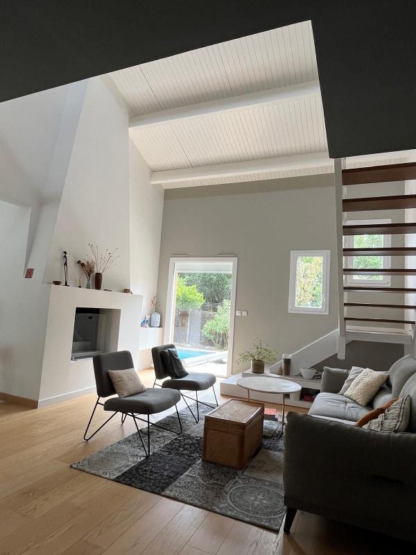 Maison - 180 m² - 5 pièces