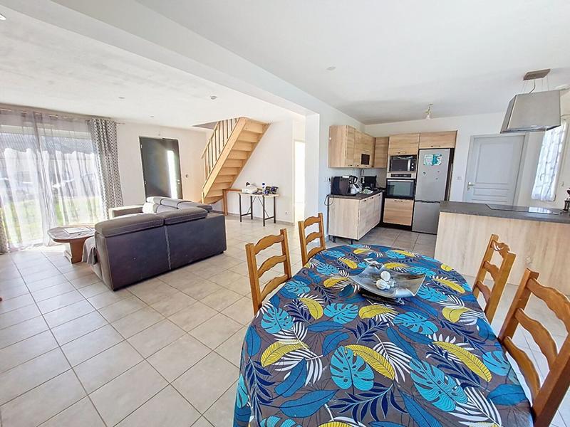 Maison - 110 m² - 6 pièces