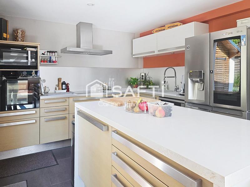 Villa - 159 m² - 8 pièces