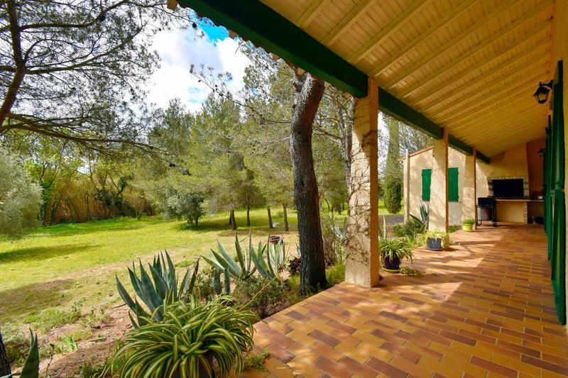 Maison - 186 m² - 11 pièces