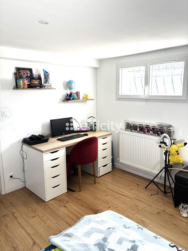 Pavillon - 155 m² - 6 pièces