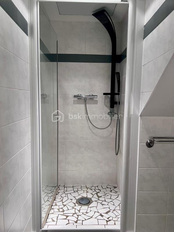 Appartement - 80 m² - 3 pièces