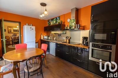 Maison - 160 m² - 10 pièces