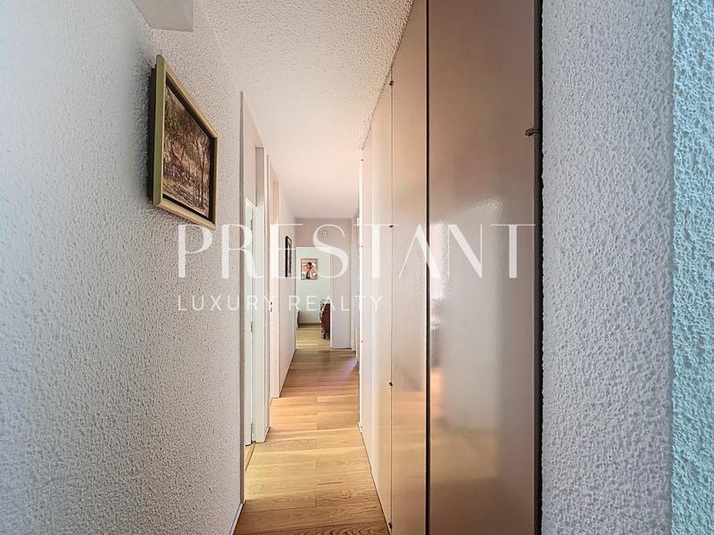 Maison - 209 m² - 6 pièces