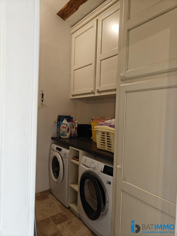 Maison - 576 m² - 14 pièces