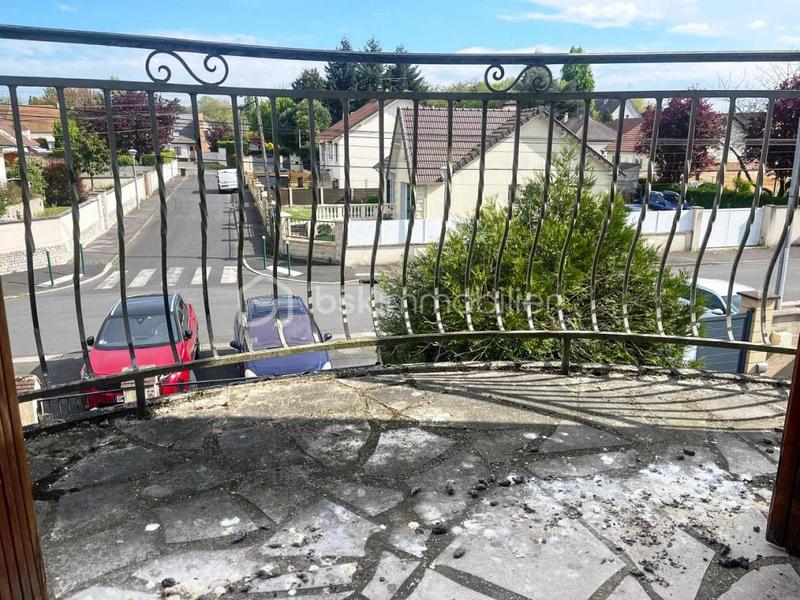 Maison - 152 m² - 7 pièces