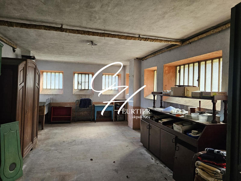 Appartement - 120 m² - 5 pièces