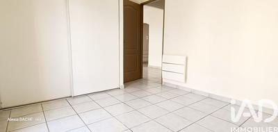 Appartement - 81 m² - 3 pièces