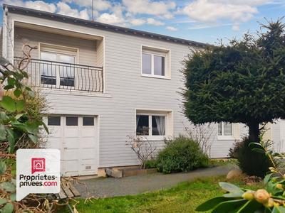 Maison - 105 m² - 6 pièces