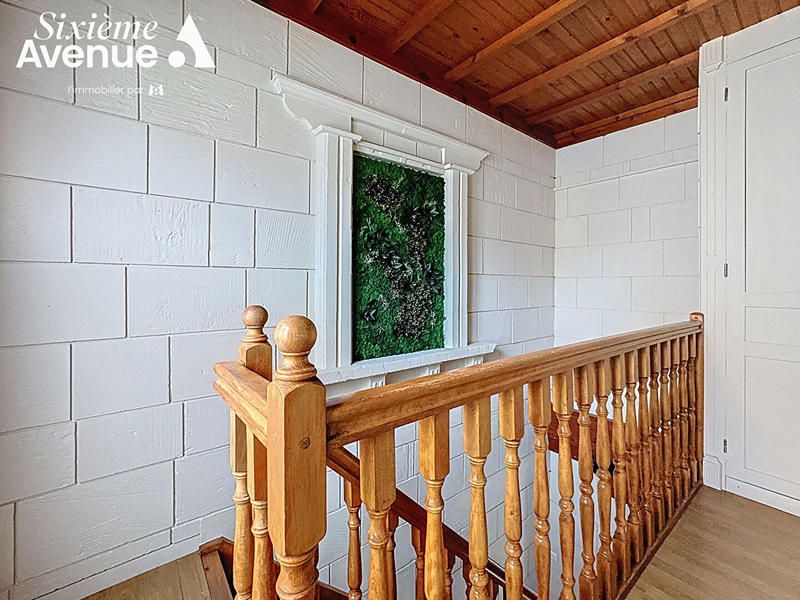 Maison - 92 m² - 4 pièces