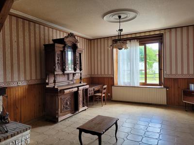 Maison - 267 m² - 7 pièces