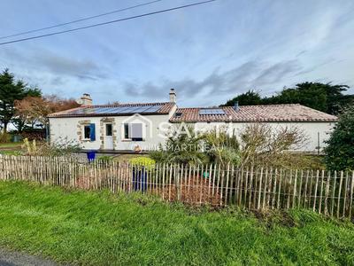 Maison - 122 m² - 5 pièces