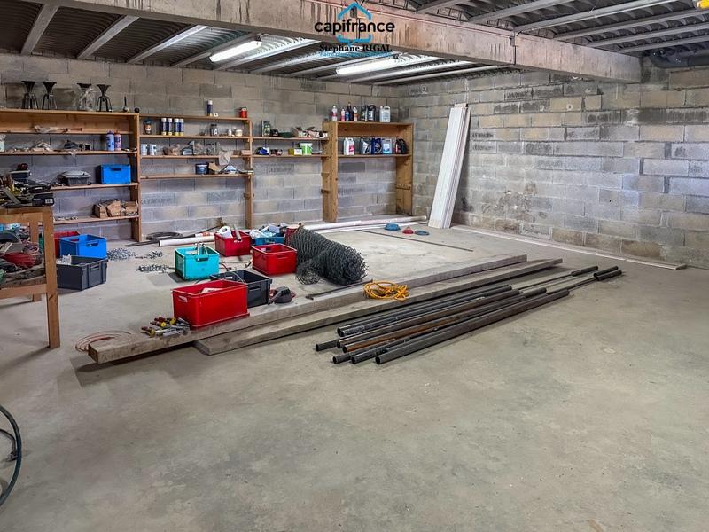 Propriété - 155 m² - 6 pièces