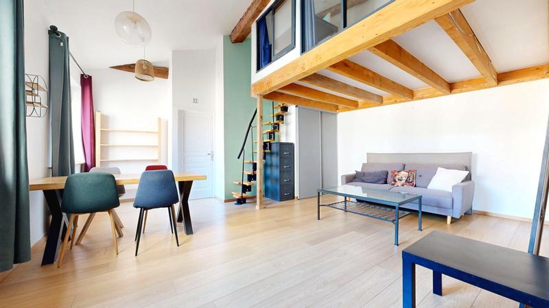 Appartement - 103 m² - 4 pièces