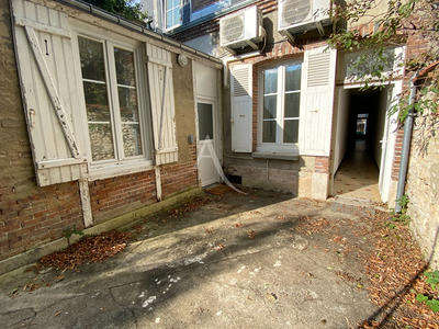 Immeuble - 5 pièces