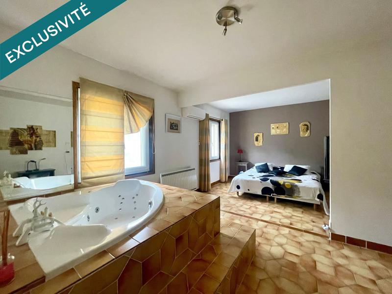 Maison - 197 m² - 7 pièces