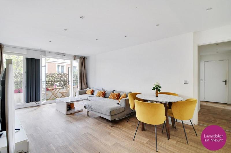 Appartement - 86 m² - 4 pièces